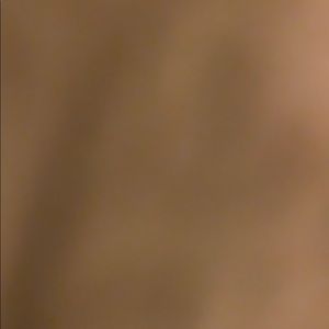 Meet your Posher, Ella